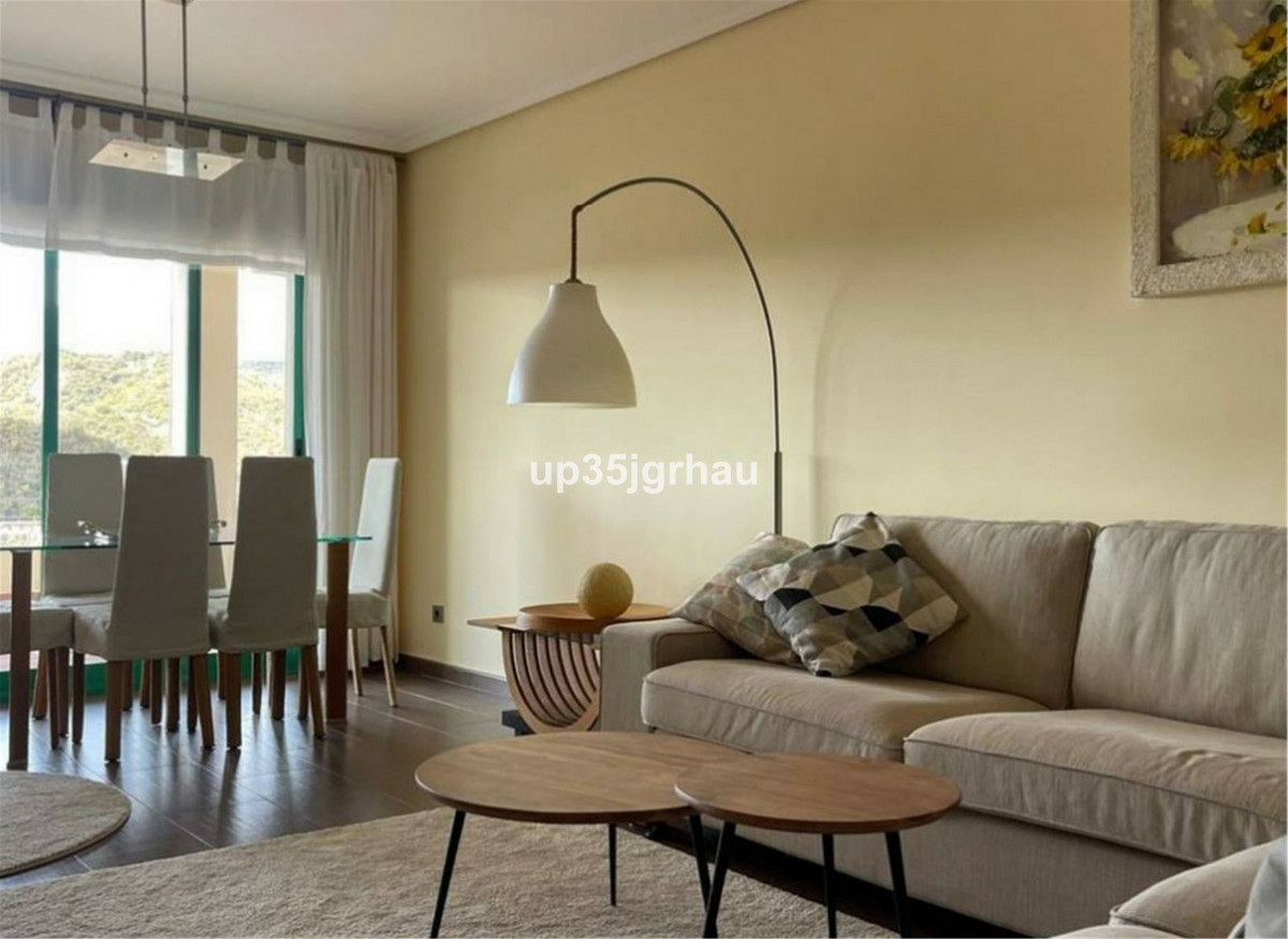 2 Bed Apartment for sale in Selwo Costa Del Sol, Málaga, Spain