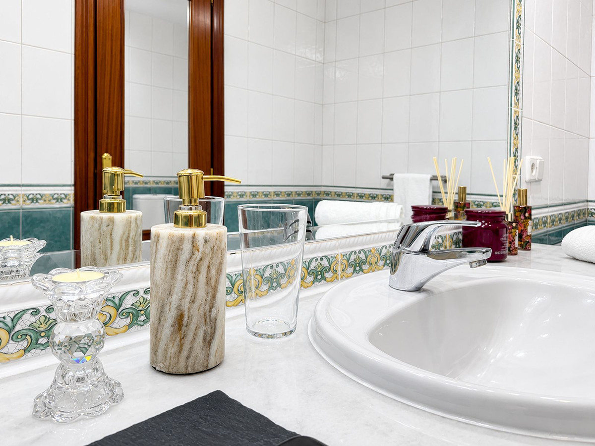 2 Bed Apartment for sale in El Chaparral Costa Del Sol, Málaga, Spain