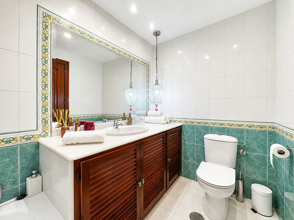 2 Bed Apartment for sale in El Chaparral Costa Del Sol, Málaga, Spain