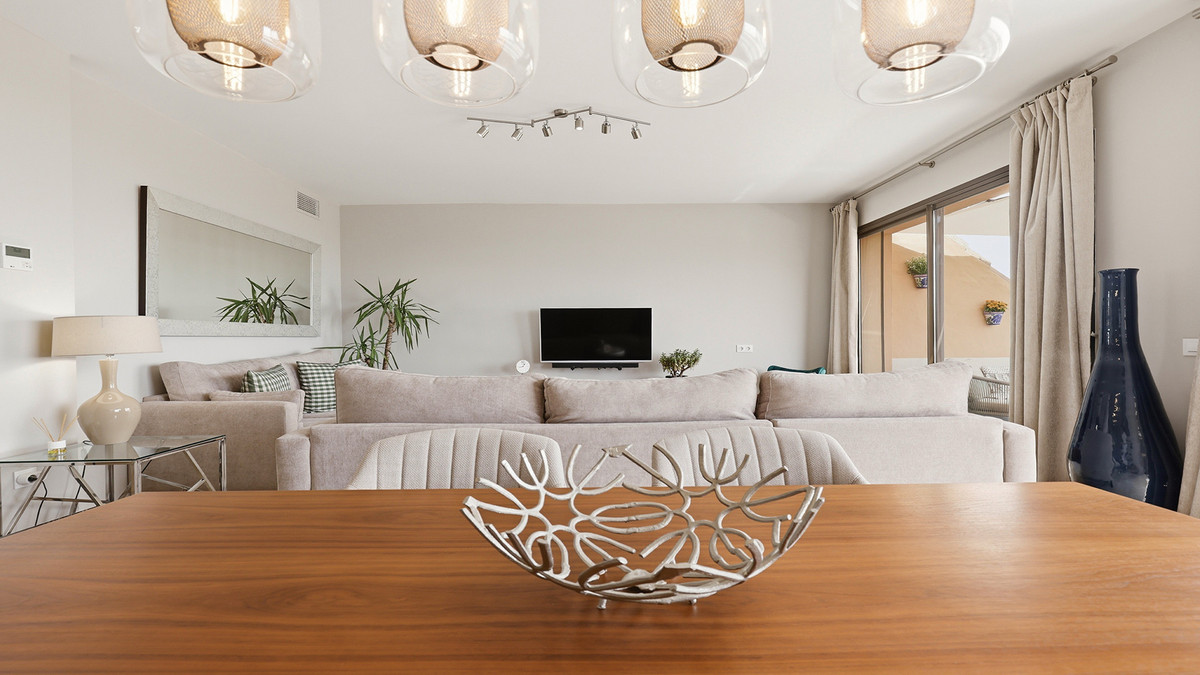 3 Bed Apartment for sale in La Duquesa Costa Del Sol, Málaga, Spain