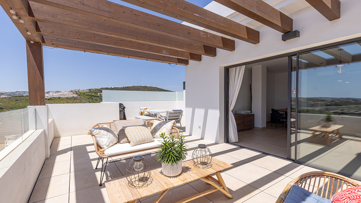 3 Bed Apartment for sale in Casares Costa Del Sol, Málaga, Spain