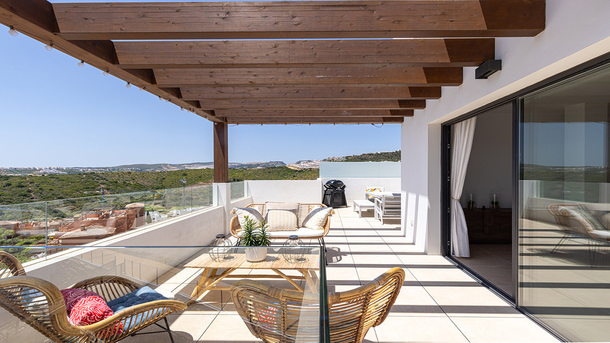3 Bed Apartment for sale in Casares Costa Del Sol, Málaga, Spain