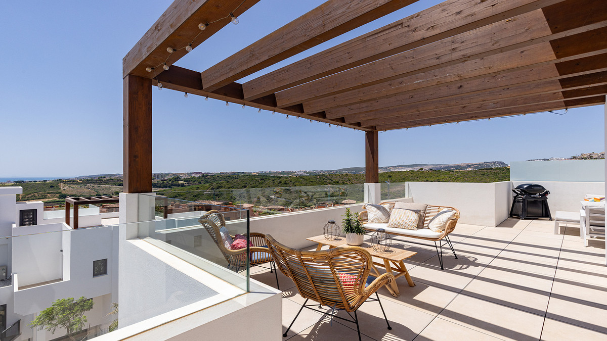 3 Bed Apartment for sale in Casares Costa Del Sol, Málaga, Spain