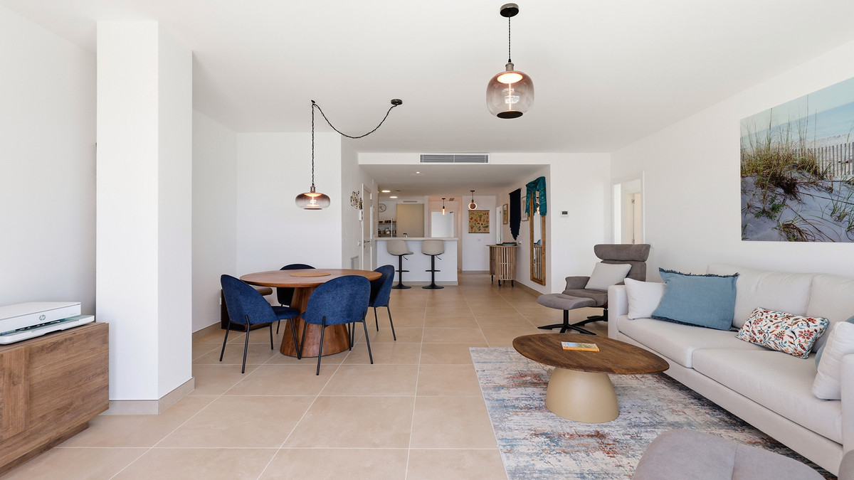 3 Bed Apartment for sale in Casares Costa Del Sol, Málaga, Spain