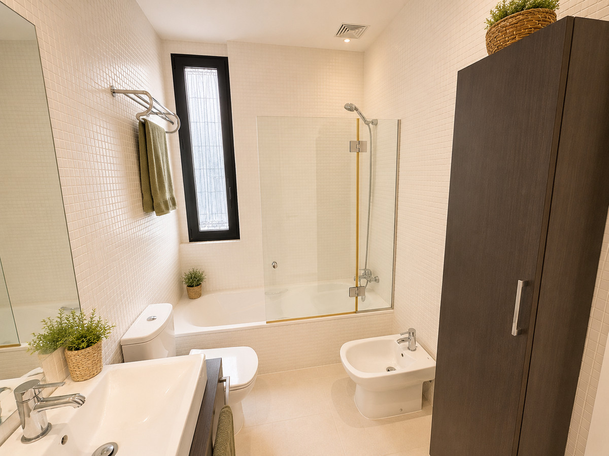 3 Bed Townhouse for sale in San Enrique Costa Del Sol, Cádiz, Spain