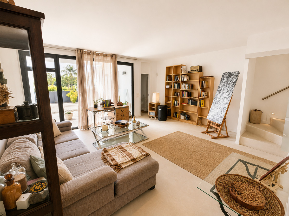 3 Bed Townhouse for sale in San Enrique Costa Del Sol, Cádiz, Spain