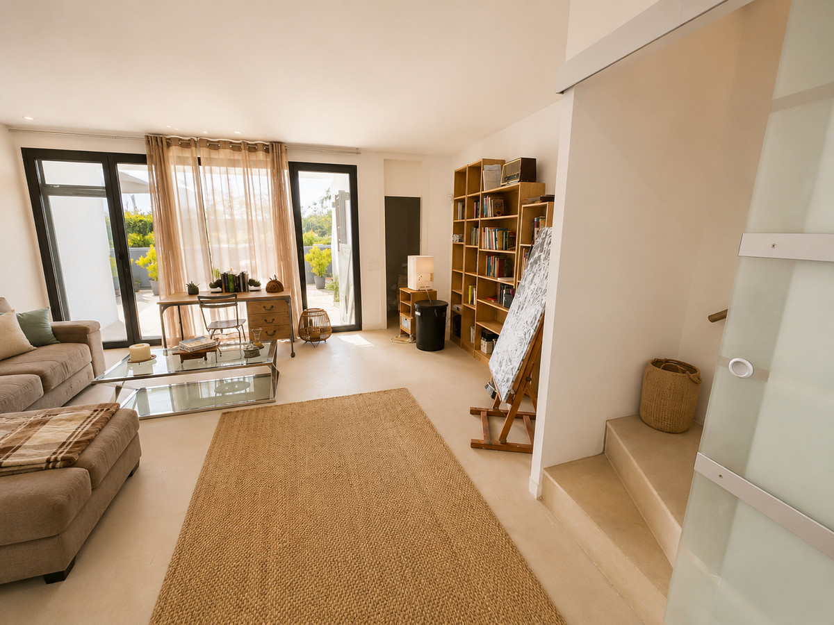 3 Bed Townhouse for sale in San Enrique Costa Del Sol, Cádiz, Spain