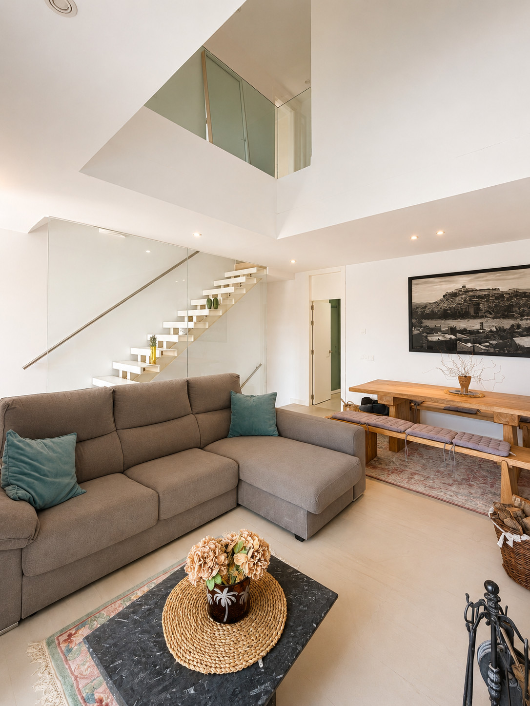 3 Bed Townhouse for sale in San Enrique Costa Del Sol, Cádiz, Spain