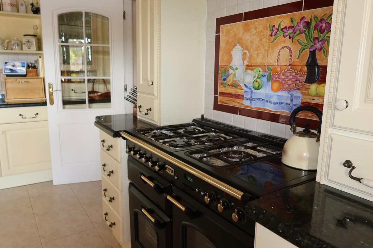 4 Bed Townhouse for sale in Orihuela Costa Blanca, Alicante, Spain