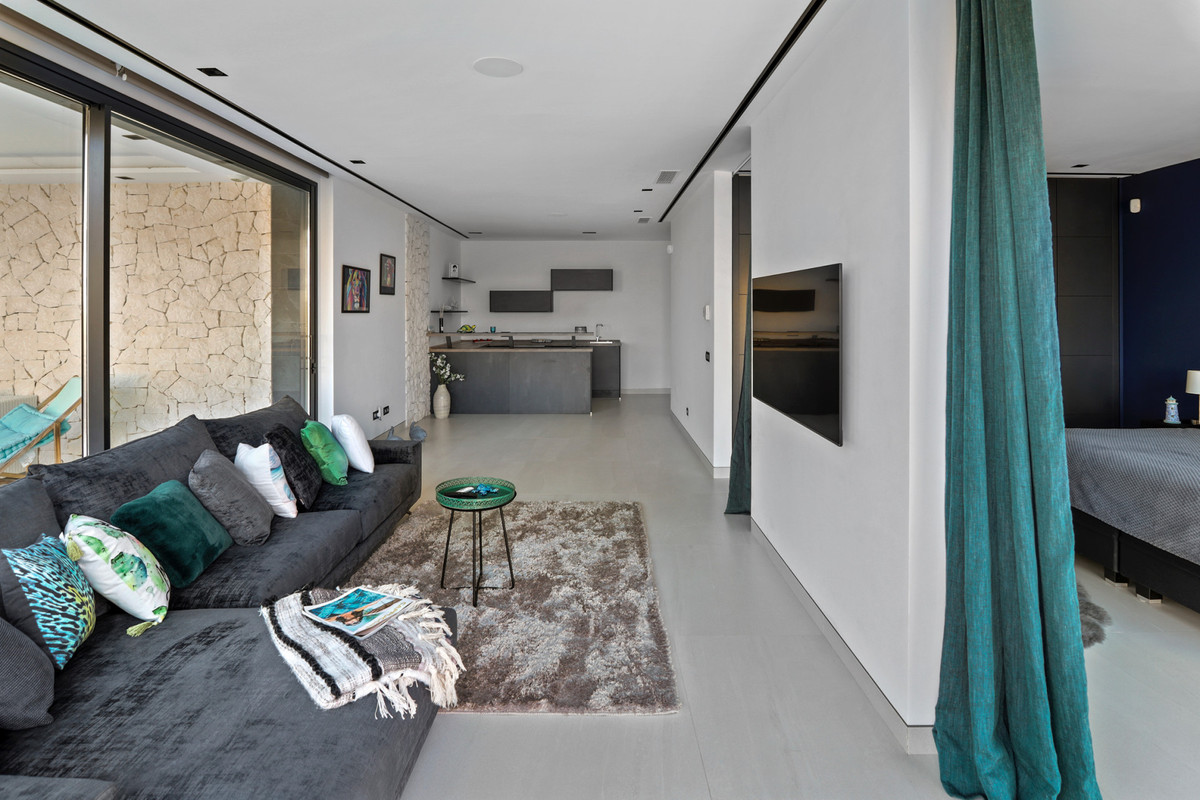 Se vende Villa - Chalet de 6 dormitorios en Costa Del Sol, Málaga, España