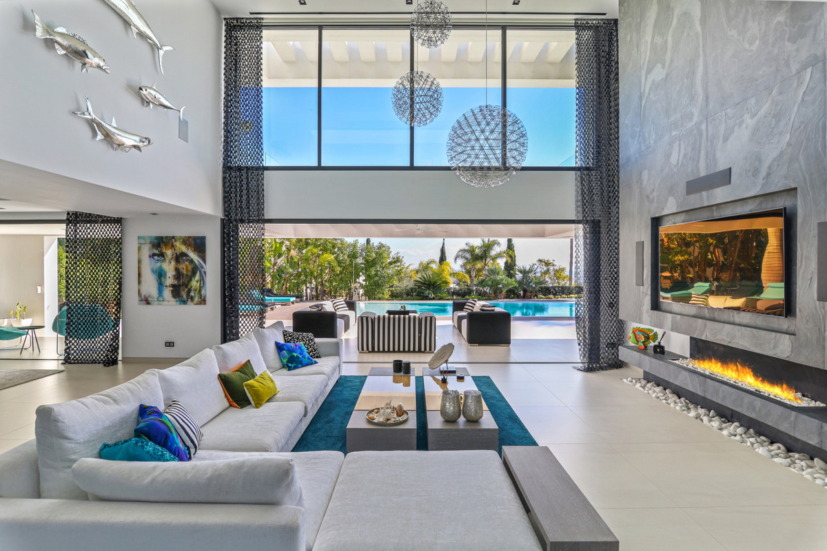 Se vende Villa - Chalet de 6 dormitorios en Costa Del Sol, Málaga, España