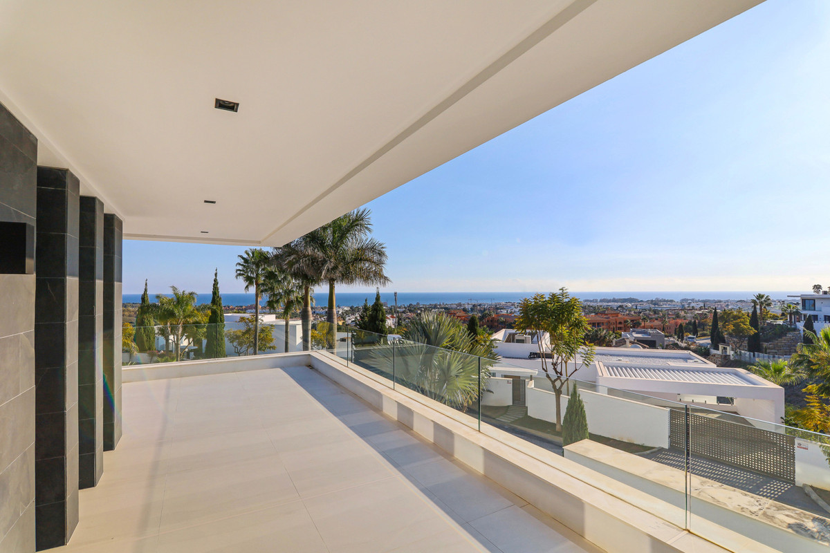 Se vende Villa - Chalet de 6 dormitorios en Costa Del Sol, Málaga, España