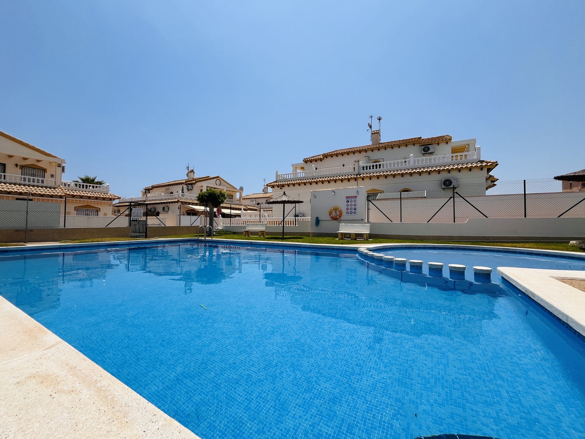 3 Bed Townhouse for sale in Los Altos Costa Blanca, Alicante, Spain