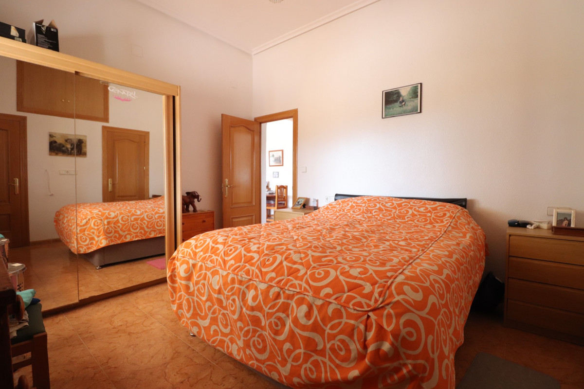 3 Bed Townhouse for sale in Albatera Costa Blanca, Alicante, Spain