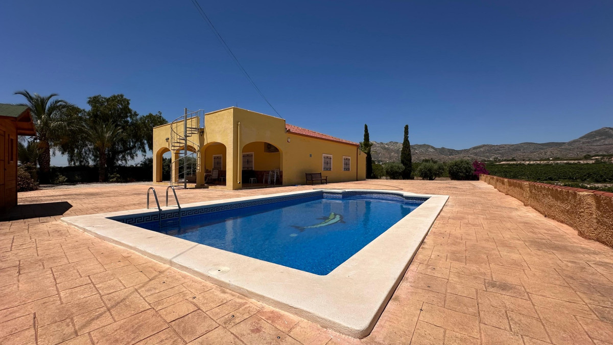 3 Bed Townhouse for sale in Albatera Costa Blanca, Alicante, Spain
