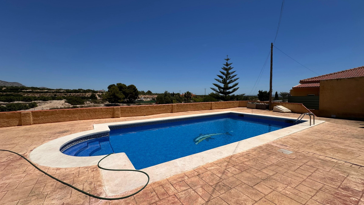 3 Bed Townhouse for sale in Albatera Costa Blanca, Alicante, Spain