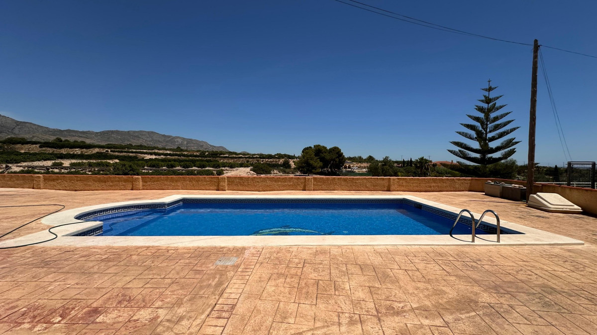 3 Bed Townhouse for sale in Albatera Costa Blanca, Alicante, Spain