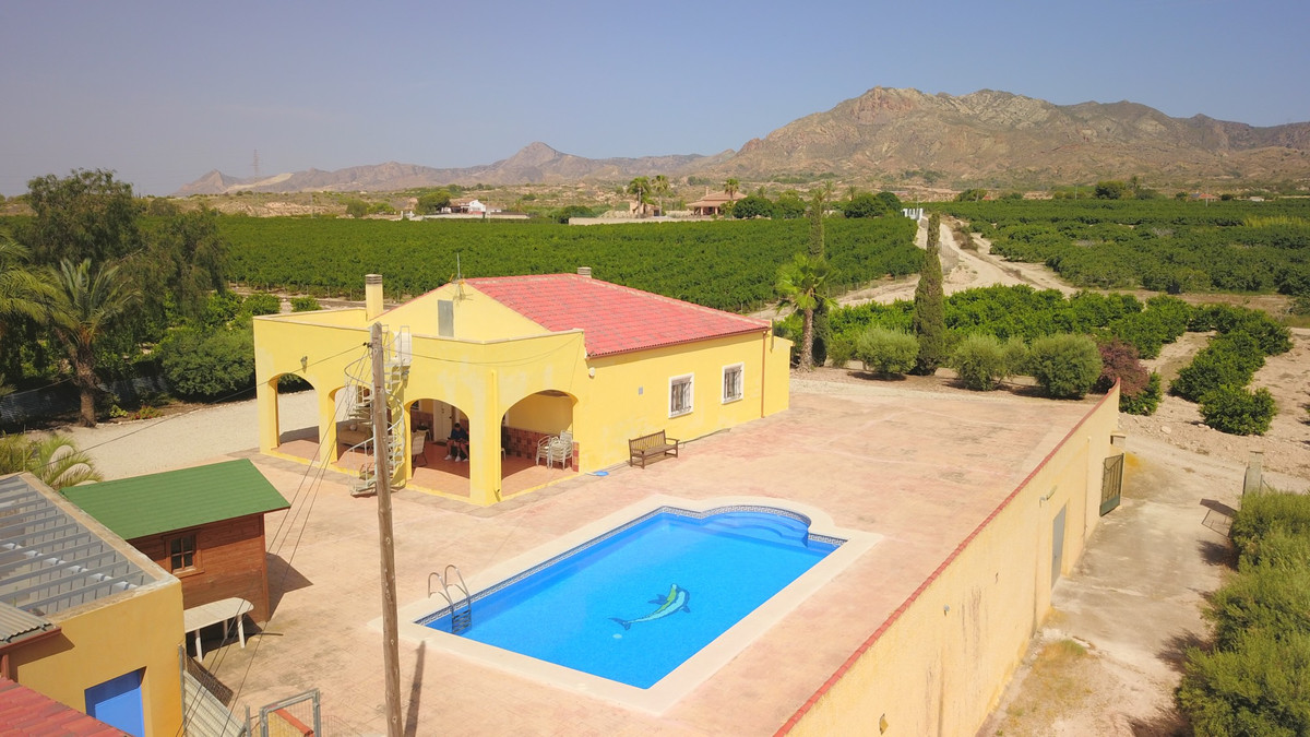 3 Bed Townhouse for sale in Albatera Costa Blanca, Alicante, Spain