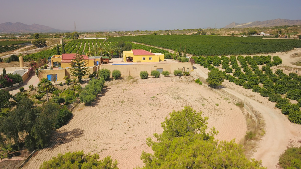 3 Bed Townhouse for sale in Albatera Costa Blanca, Alicante, Spain