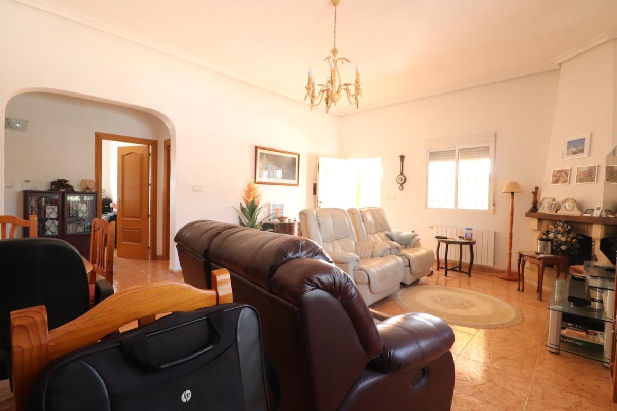 3 Bed Townhouse for sale in Albatera Costa Blanca, Alicante, Spain