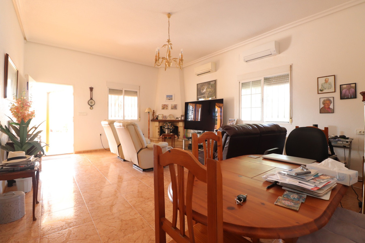 3 Bed Townhouse for sale in Albatera Costa Blanca, Alicante, Spain