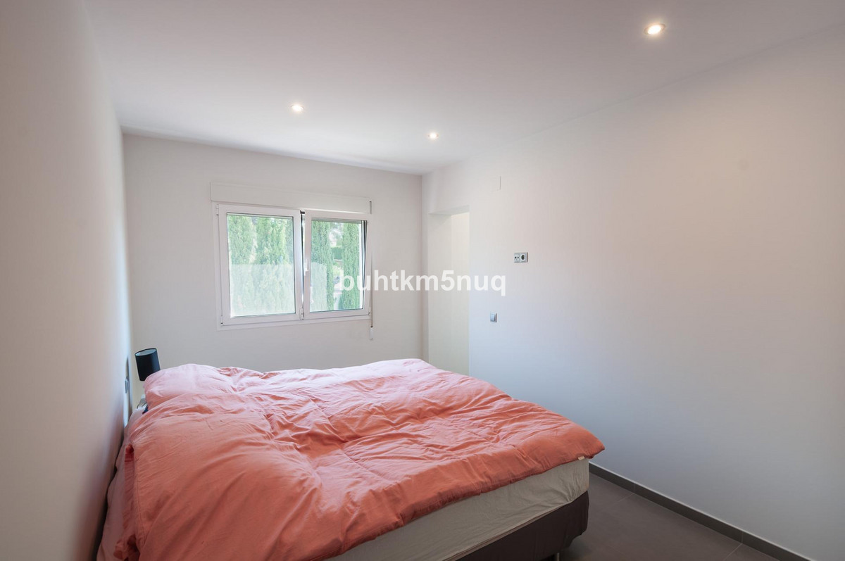 4 Bed Townhouse for sale in Calpe Costa Blanca, Alicante, Spain