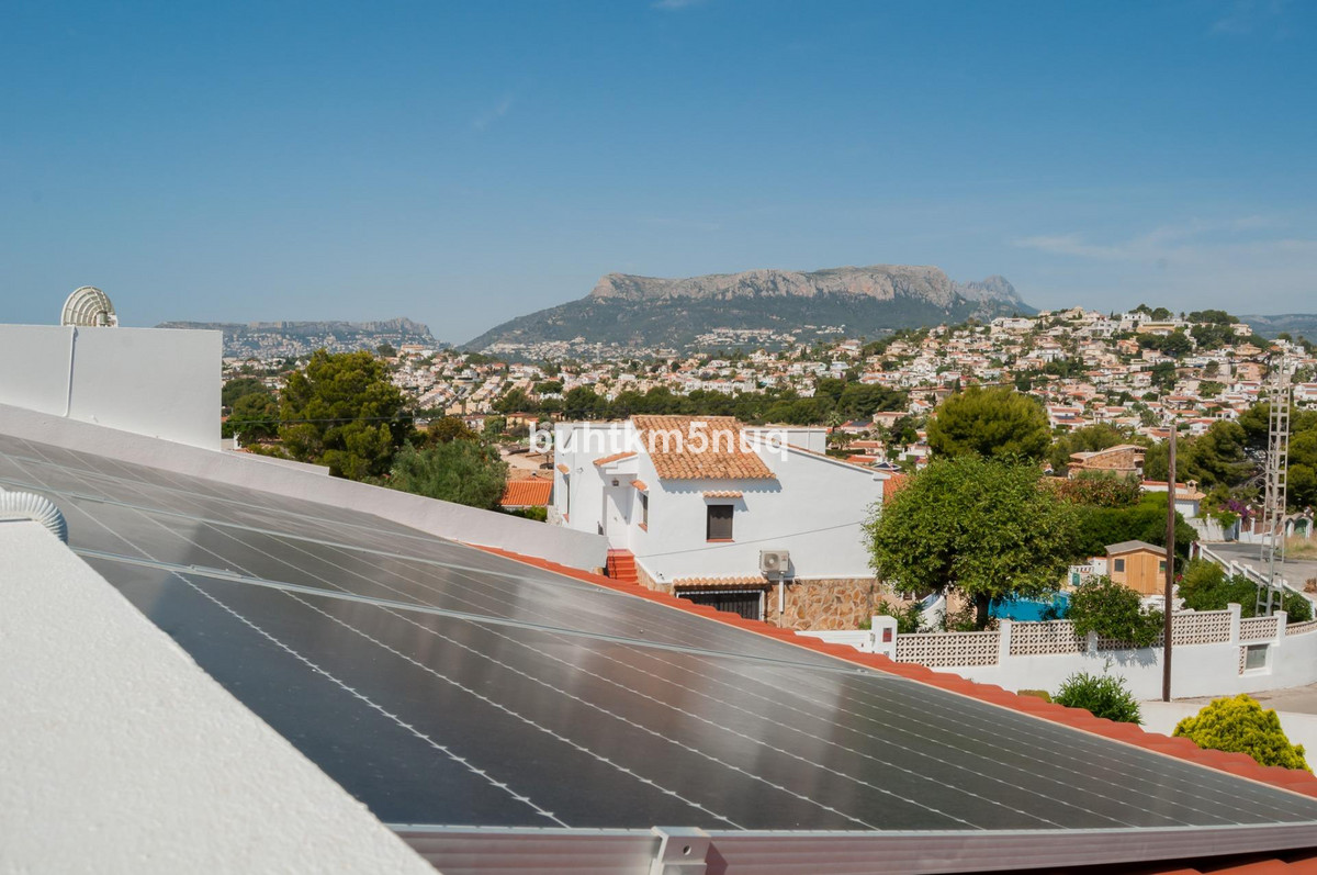 4 Bed Townhouse for sale in Calpe Costa Blanca, Alicante, Spain