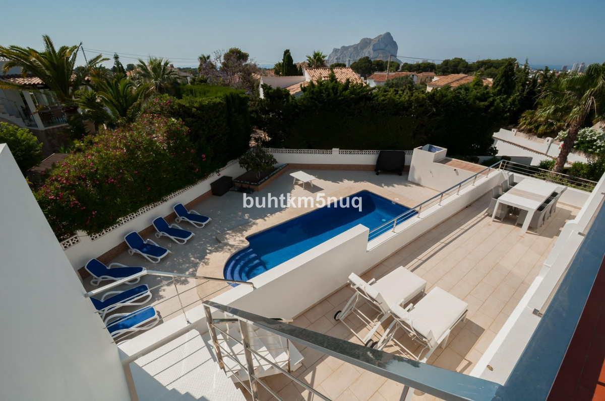 4 Bed Townhouse for sale in Calpe Costa Blanca, Alicante, Spain