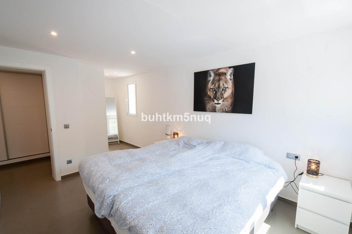 4 Bed Townhouse for sale in Calpe Costa Blanca, Alicante, Spain