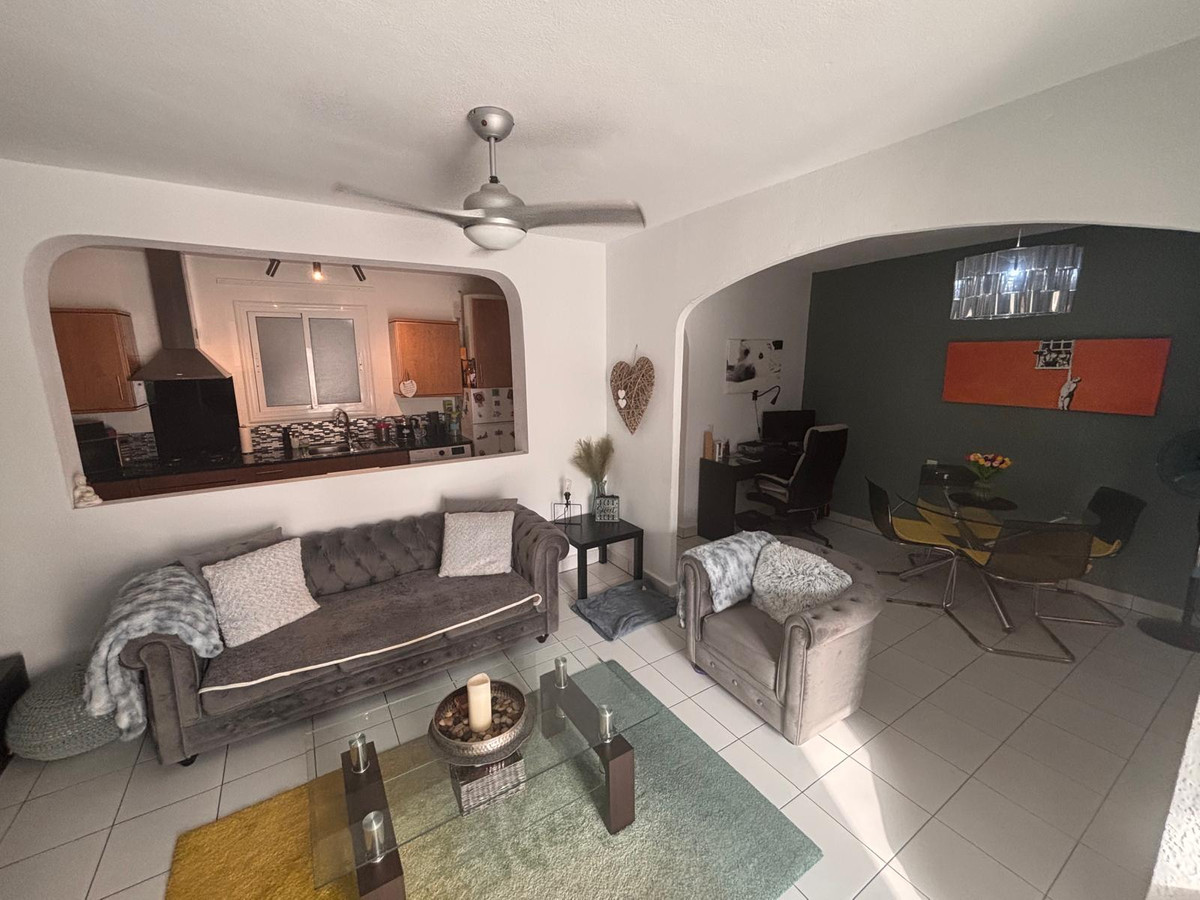 2 Bed Apartment for sale in Torrevieja Costa Blanca, Alicante, Spain