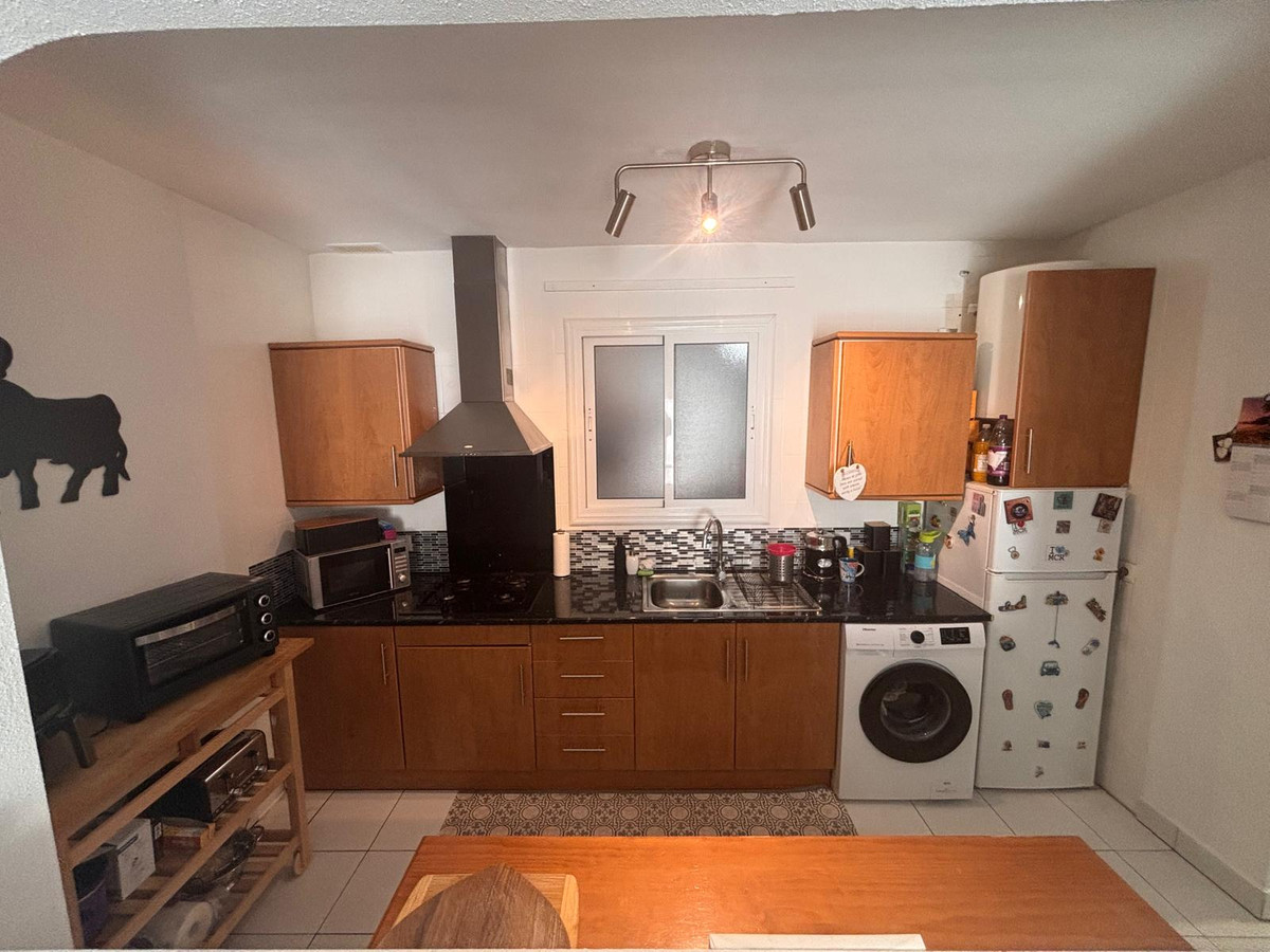 2 Bed Apartment for sale in Torrevieja Costa Blanca, Alicante, Spain