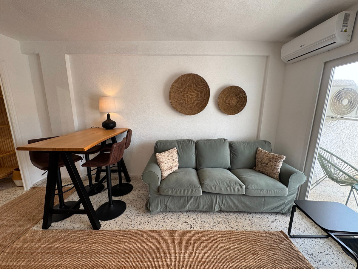 2 Bed Apartment for sale in Guardamar Del Segura Costa Blanca, Alicante, Spain