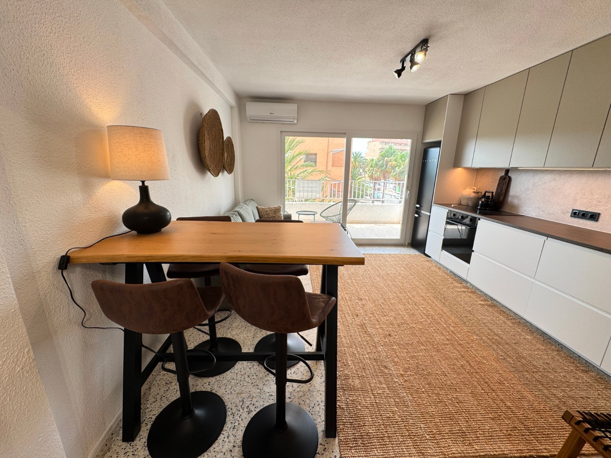 2 Bed Apartment for sale in Guardamar Del Segura Costa Blanca, Alicante, Spain