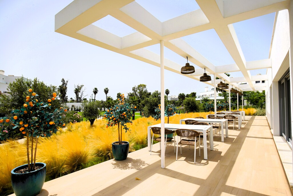 2 Bed Apartment for sale in Estepona Costa Del Sol, Málaga, Spain