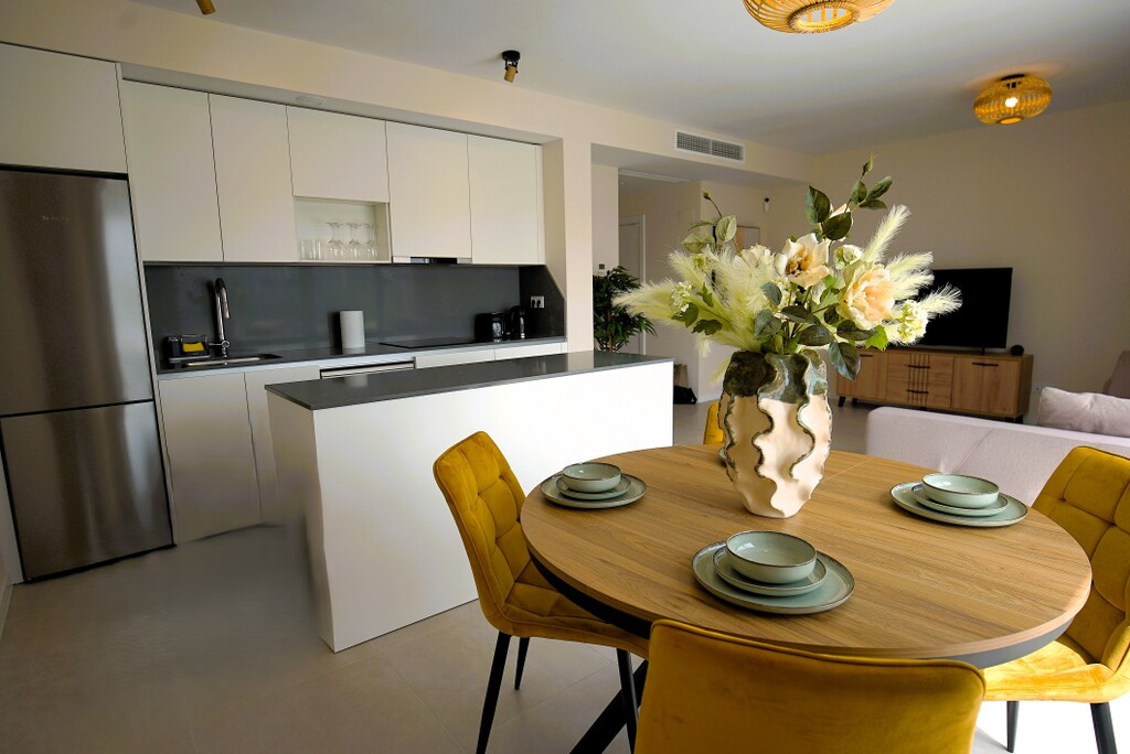 2 Bed Apartment for sale in Estepona Costa Del Sol, Málaga, Spain
