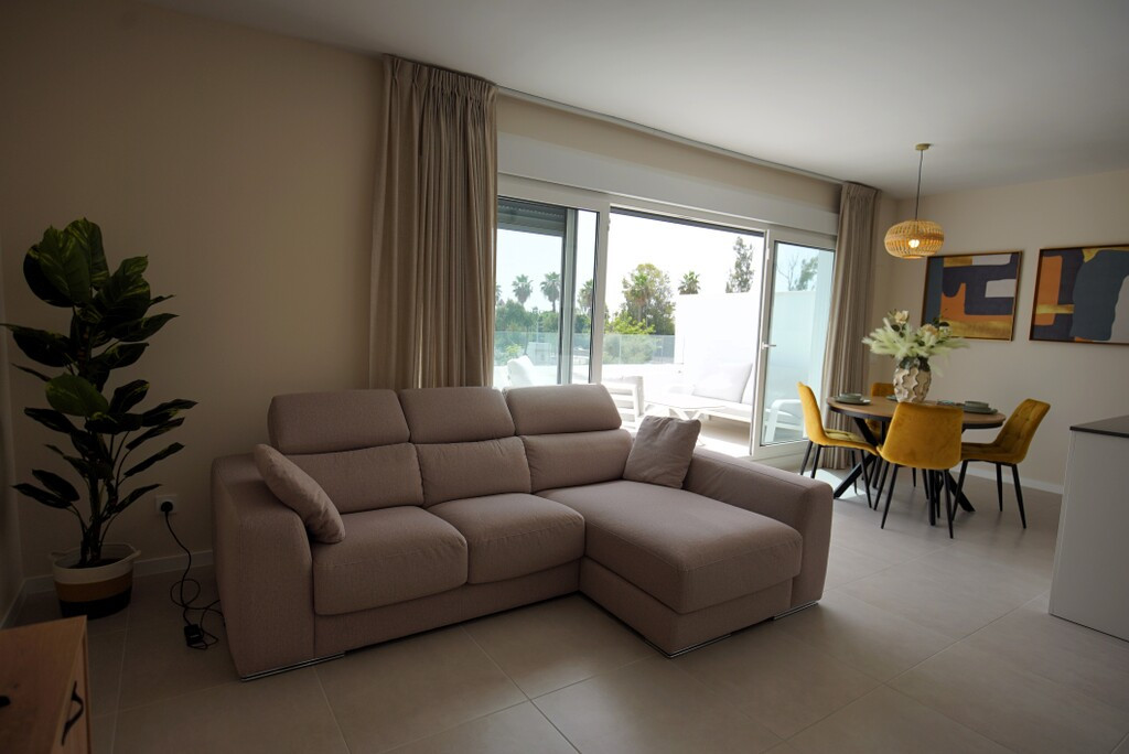 2 Bed Apartment for sale in Estepona Costa Del Sol, Málaga, Spain