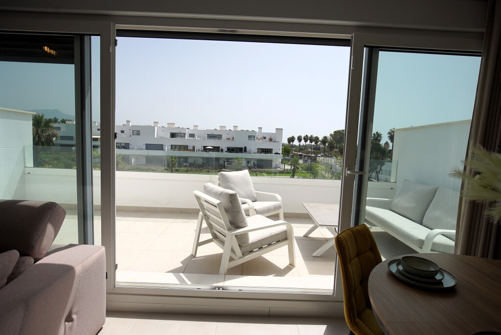 2 Bed Apartment for sale in Estepona Costa Del Sol, Málaga, Spain