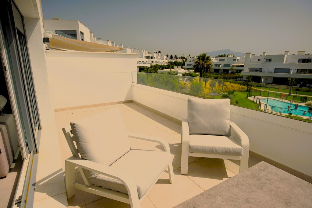 2 Bed Apartment for sale in Estepona Costa Del Sol, Málaga, Spain
