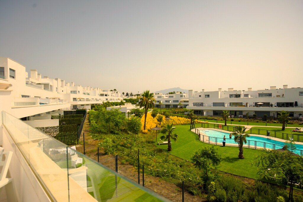 2 Bed Apartment for sale in Estepona Costa Del Sol, Málaga, Spain