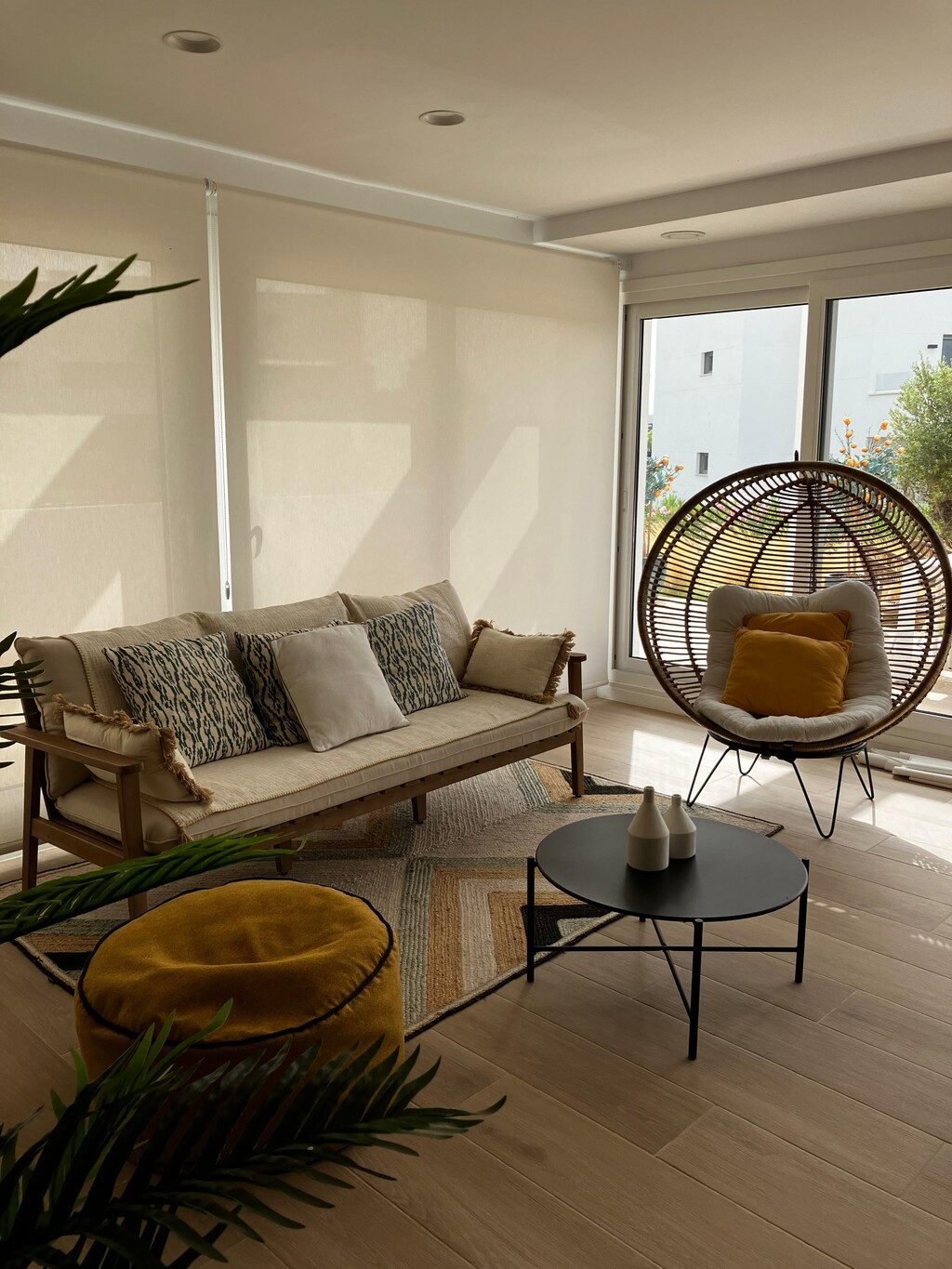 2 Bed Apartment for sale in Estepona Costa Del Sol, Málaga, Spain