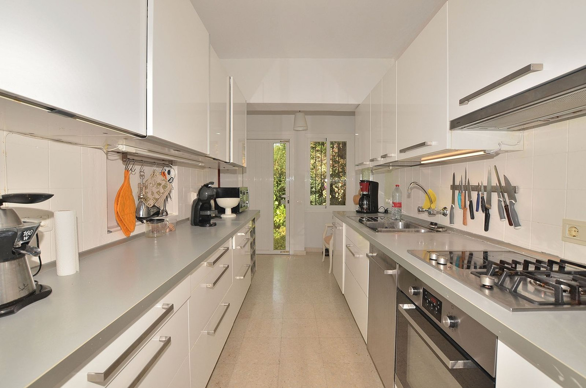3 Bed Townhouse for sale in Benalmadena Costa Costa Del Sol, Málaga, Spain