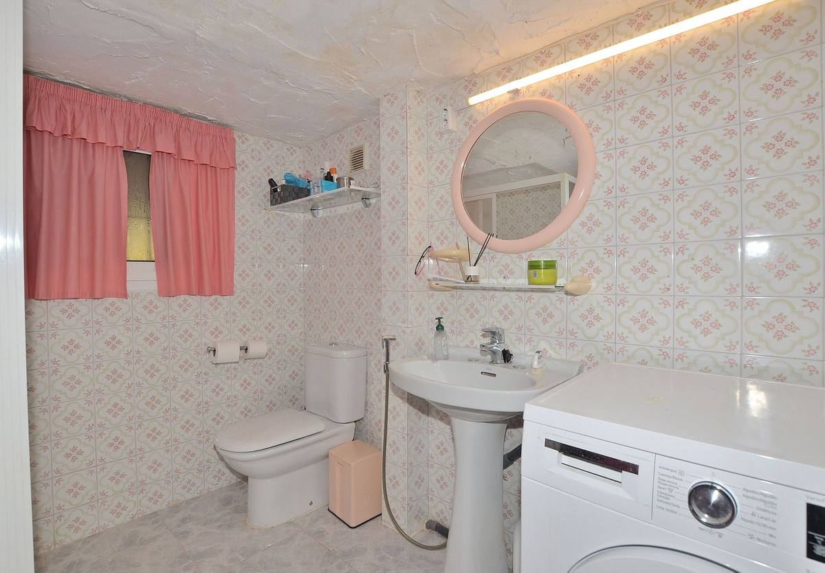 3 Bed Townhouse for sale in Benalmadena Costa Costa Del Sol, Málaga, Spain