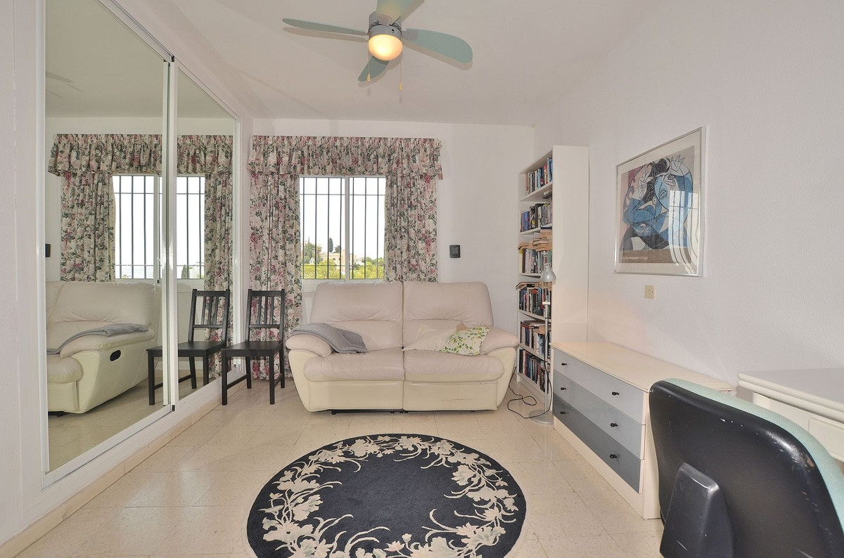3 Bed Townhouse for sale in Benalmadena Costa Costa Del Sol, Málaga, Spain