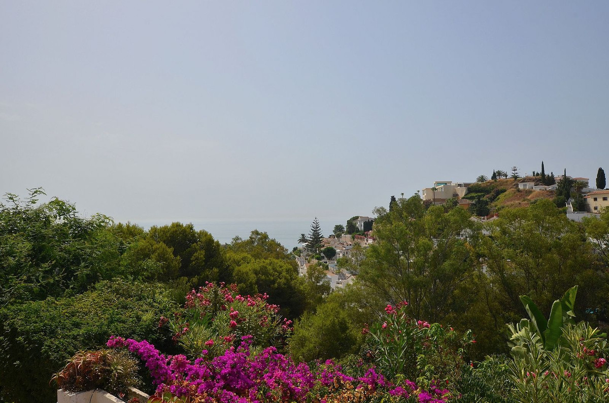 3 Bed Townhouse for sale in Benalmadena Costa Costa Del Sol, Málaga, Spain