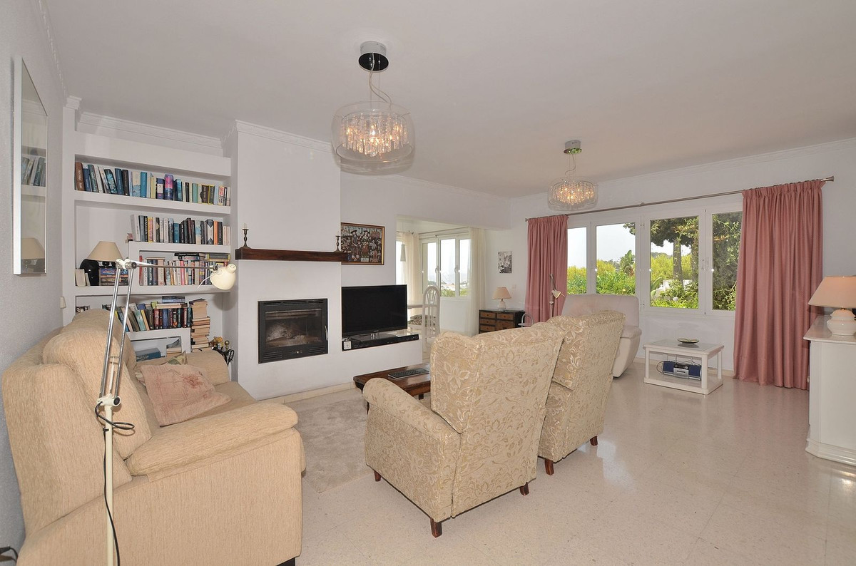 3 Bed Townhouse for sale in Benalmadena Costa Costa Del Sol, Málaga, Spain