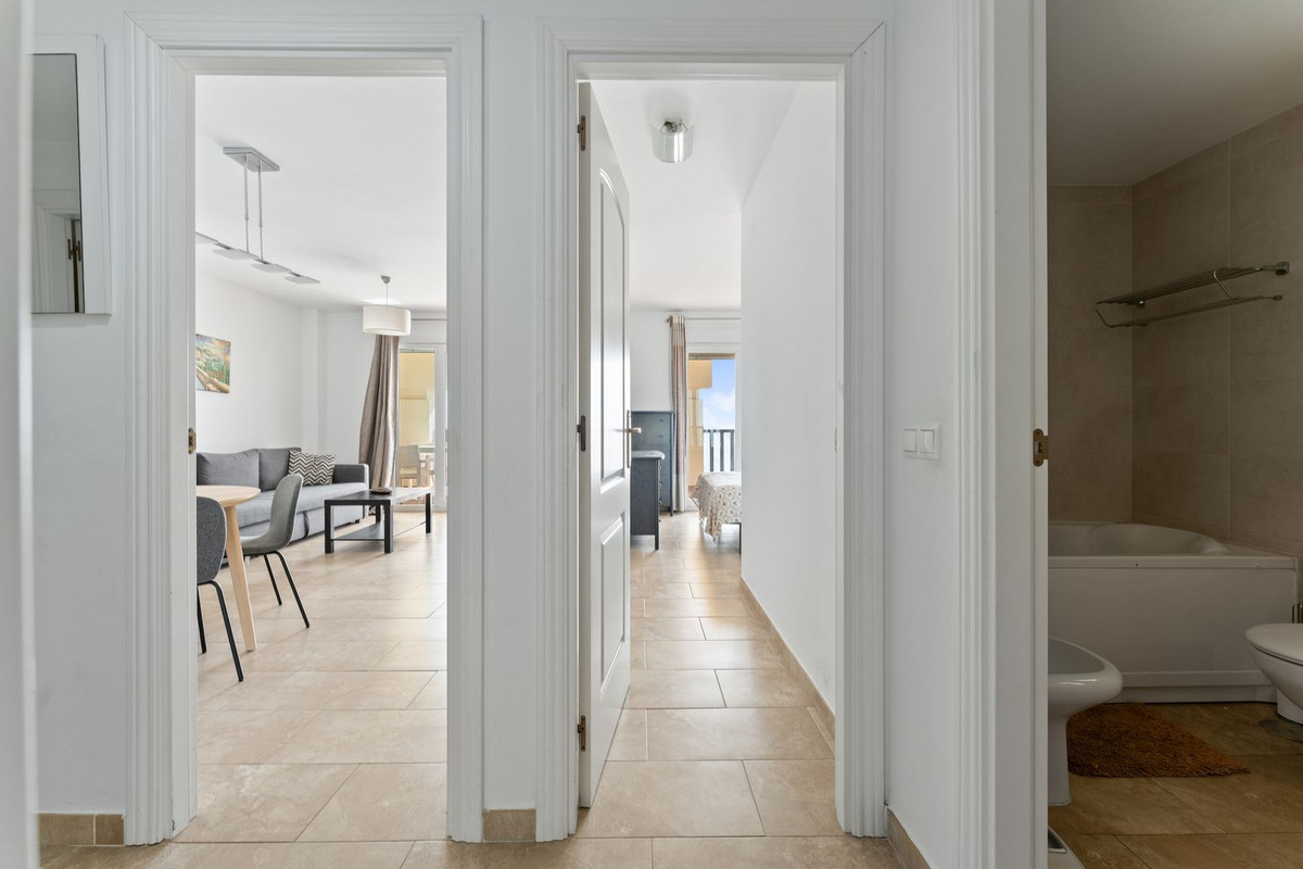 Se vende Apartamento Planta Baja de 2 dormitorios en Costa Del Sol, Málaga, España