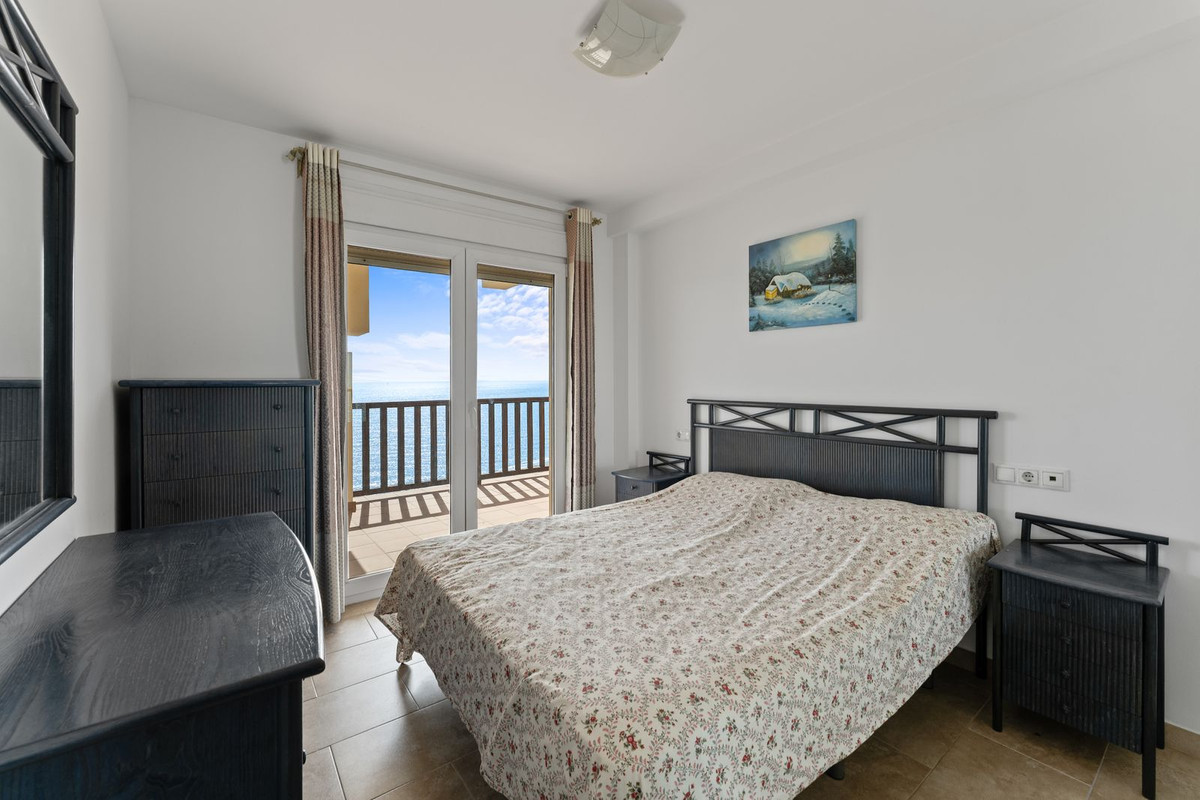 Se vende Apartamento Planta Baja de 2 dormitorios en Costa Del Sol, Málaga, España
