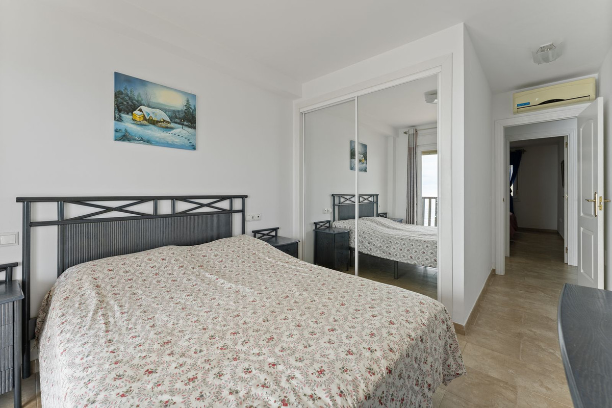 Se vende Apartamento Planta Baja de 2 dormitorios en Costa Del Sol, Málaga, España