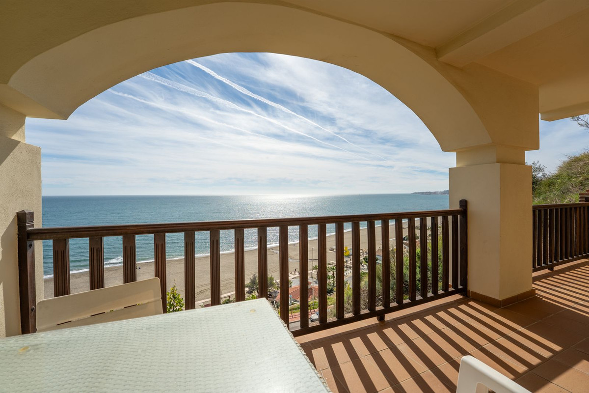 Se vende Apartamento Planta Baja de 2 dormitorios en Costa Del Sol, Málaga, España