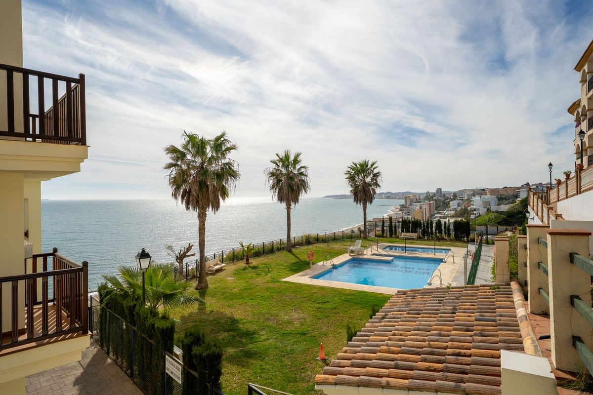 Se vende Apartamento Planta Baja de 2 dormitorios en Costa Del Sol, Málaga, España